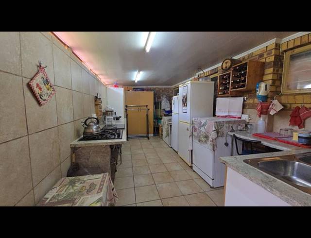 2 BEDROOM TOWNHOUSE FOR SALE IN AMANDASIG